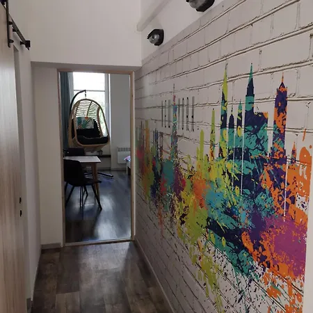Apartment Lovely In A Calm District Budapest
